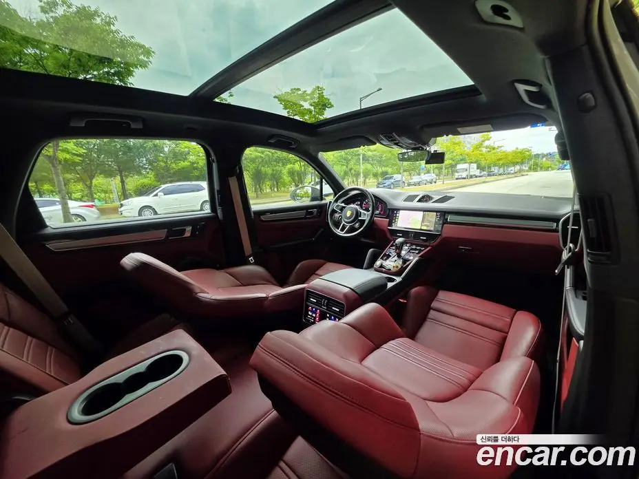 Porsche Cayenne 2022 3.0 автомат (гидро), фото 18