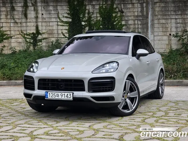 Porsche Cayenne 2022 3.0 автомат (гидро), миниатюра 3
