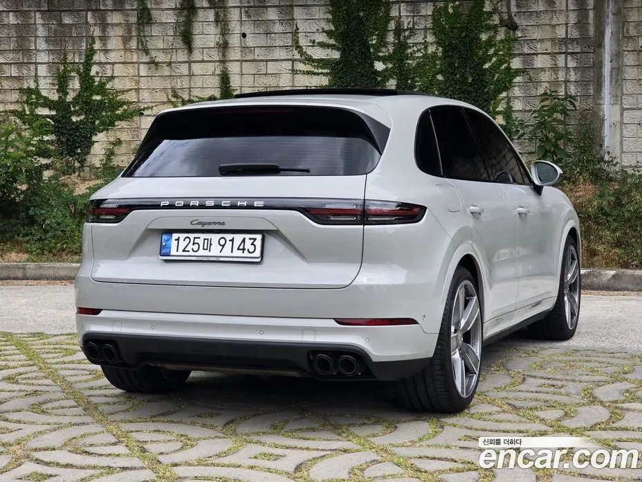Porsche Cayenne 2022 3.0 автомат (гидро), фото 5