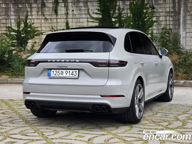 Porsche Cayenne 2022 3.0 автомат (гидро), миниатюра 5