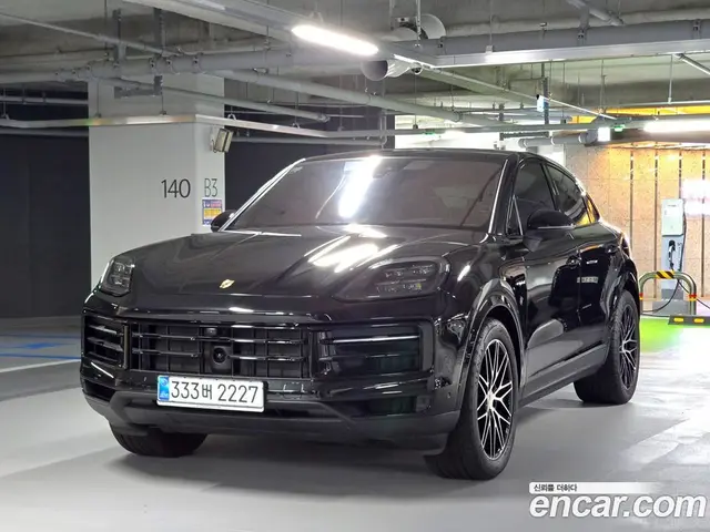 Porsche Cayenne, 2025, 3 000 км