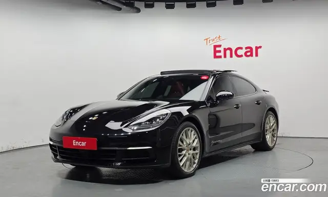 Porsche Panamera, 2020, 68 602 км