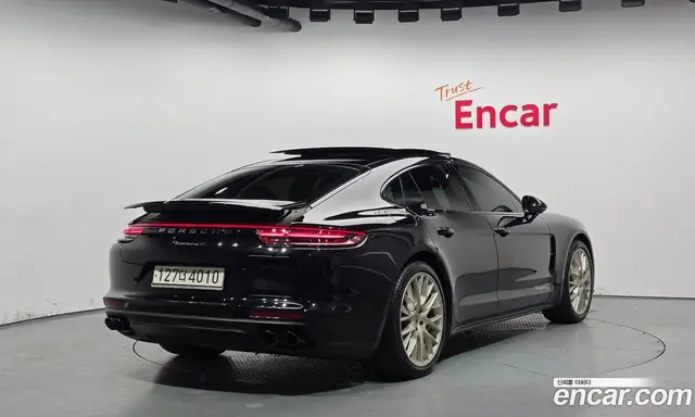 Porsche Panamera 2020 3.0 автомат (гидро), миниатюра 2