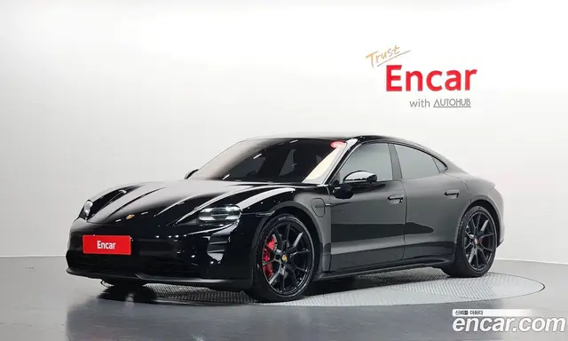 Porsche Taycan, 2022, 89 124 км