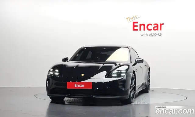 Porsche Taycan 2022 0.1 автомат (гидро), миниатюра 3