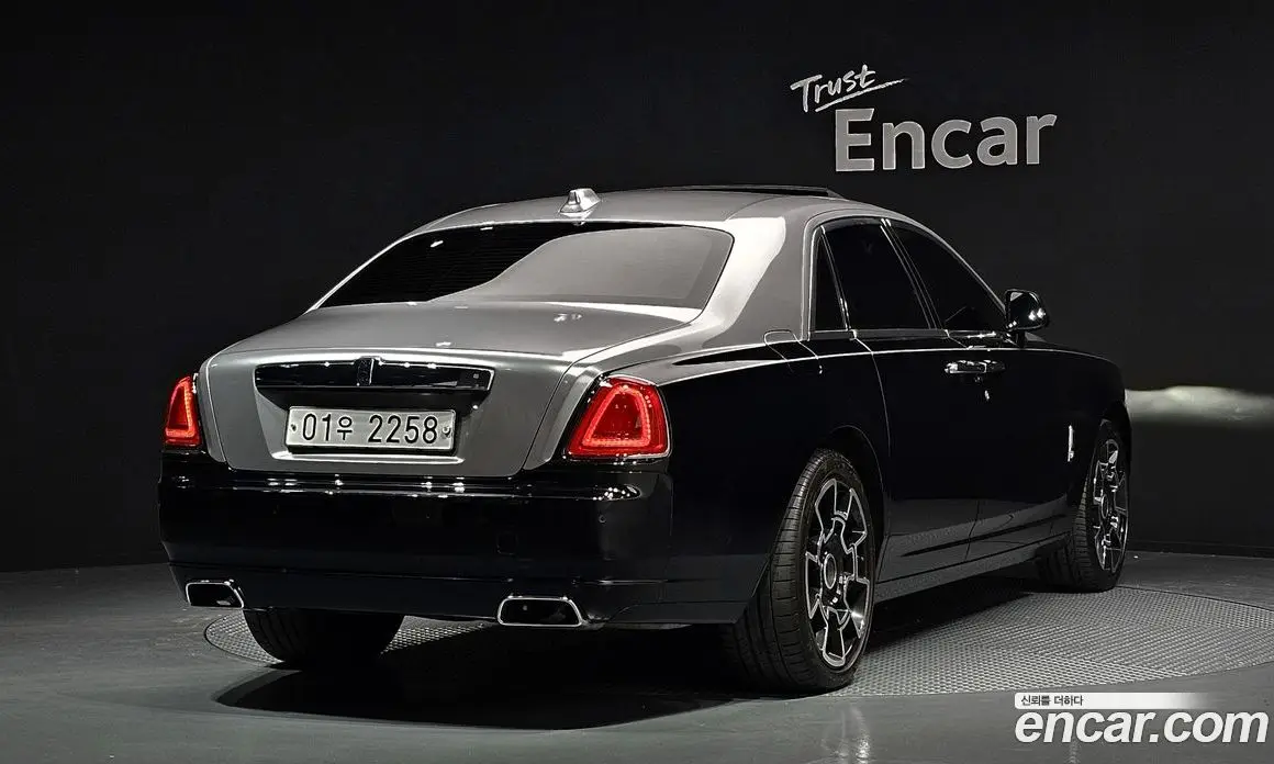 Rolls-Royce Ghost 2019 6.6 автомат (гидро), фото 2 Rolls-Royce Ghost 2019 6.6 автомат (гидро), фото 2