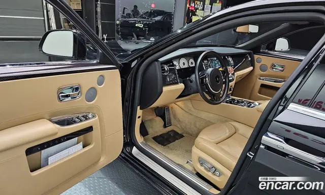 Rolls-Royce Ghost 2019 6.6 автомат (гидро), миниатюра 11 Rolls-Royce Ghost 2019 6.6 автомат (гидро), миниатюра 11
