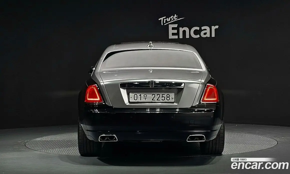 Rolls-Royce Ghost 2019 6.6 автомат (гидро), фото 4 Rolls-Royce Ghost 2019 6.6 автомат (гидро), фото 4