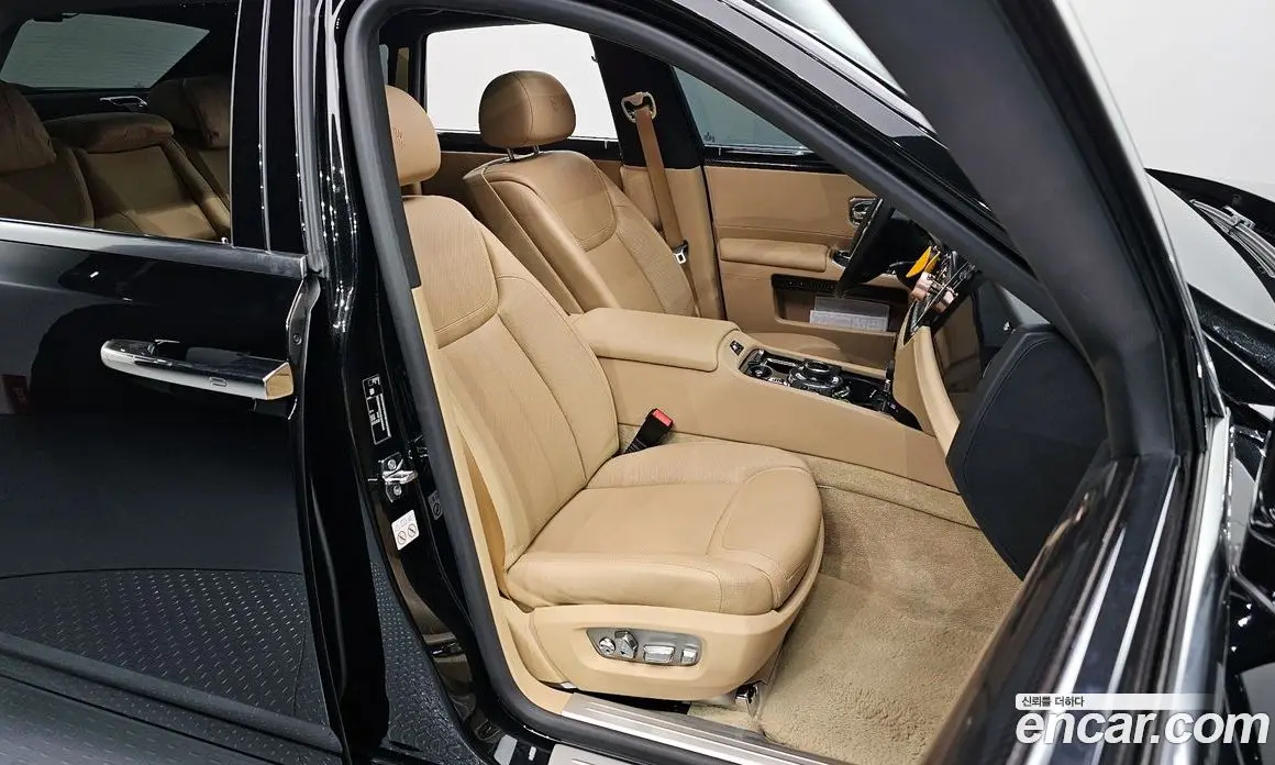 Rolls-Royce Ghost 2019 6.6 автомат (гидро), фото 10 Rolls-Royce Ghost 2019 6.6 автомат (гидро), фото 10
