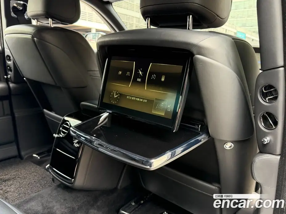 Rolls-Royce Phantom 2018 6.7 автомат (гидро), фото 11 Rolls-Royce Phantom 2018 6.7 автомат (гидро), фото 11