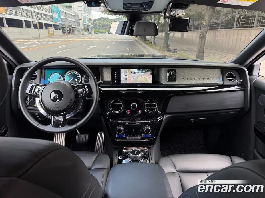 Rolls-Royce Phantom 2018 6.7 автомат (гидро), фото 7 Rolls-Royce Phantom 2018 6.7 автомат (гидро), фото 7