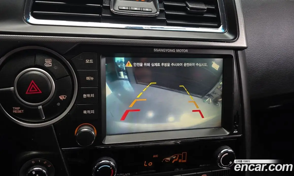 SsangYong Korando 2016 2.2 автомат (гидро), фото 15