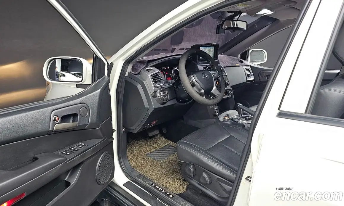 SsangYong Korando 2017 2.2 автомат (гидро), фото 10