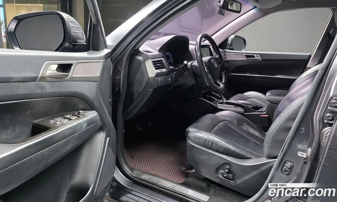 SsangYong Rexton 2018 2.2 автомат (гидро), фото 13