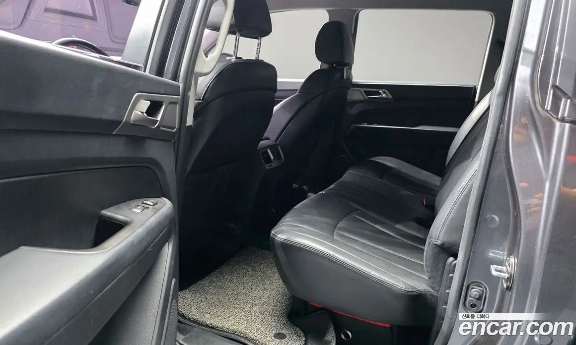 SsangYong Rexton 2018 2.2 автомат (гидро), фото 18