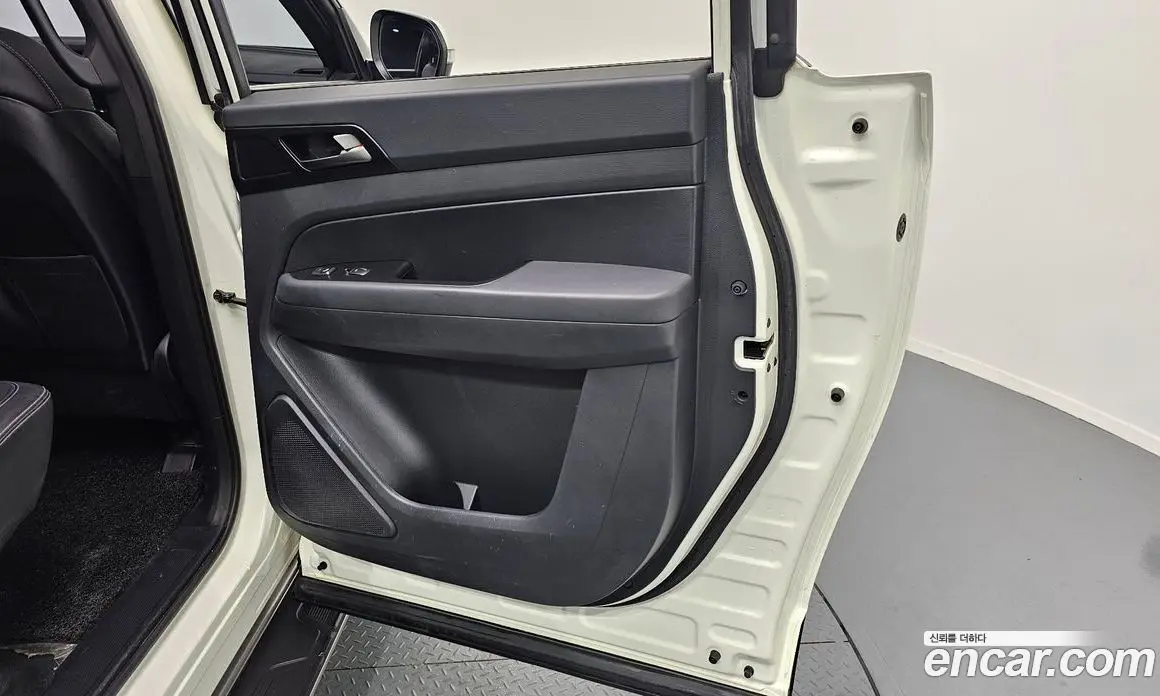 SsangYong Rexton 2019 2.2 автомат (гидро), фото 15