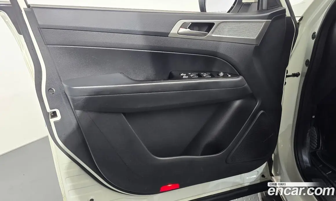 SsangYong Rexton 2019 2.2 автомат (гидро), фото 14