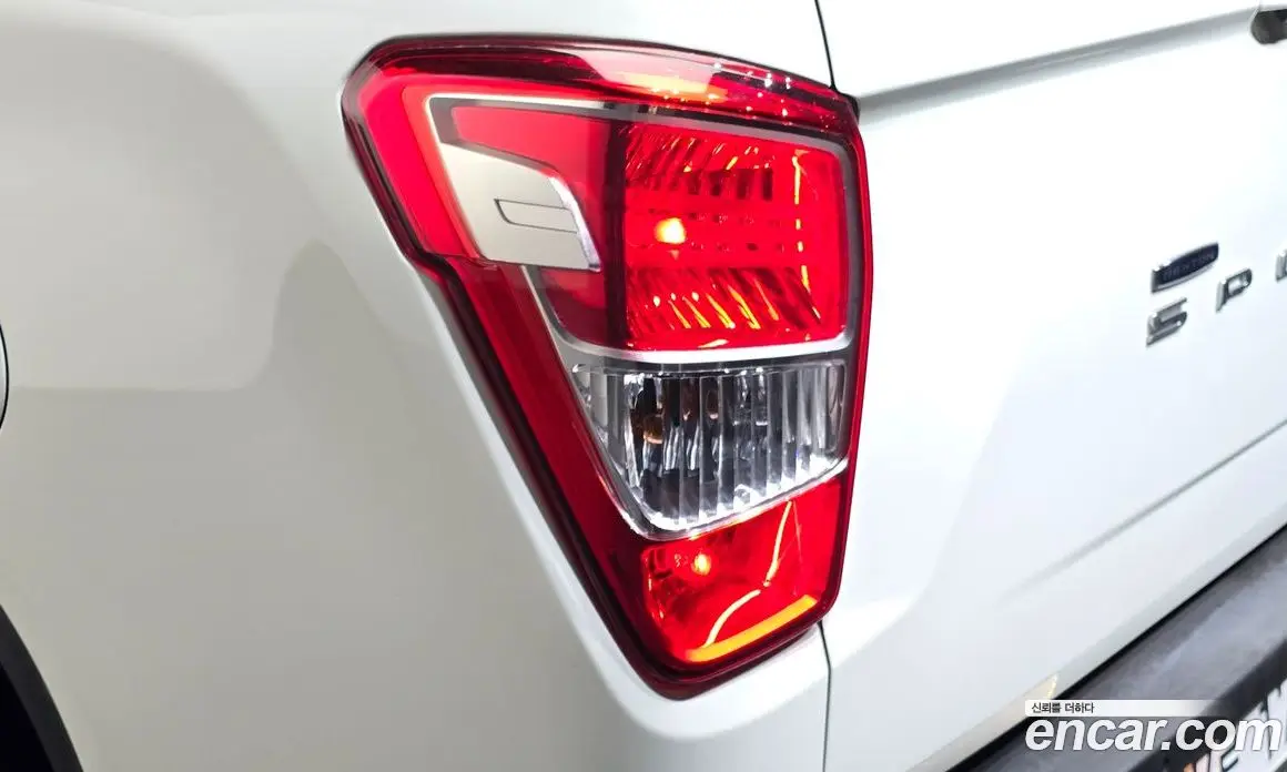 SsangYong Rexton 2019 2.2 автомат (гидро), фото 9