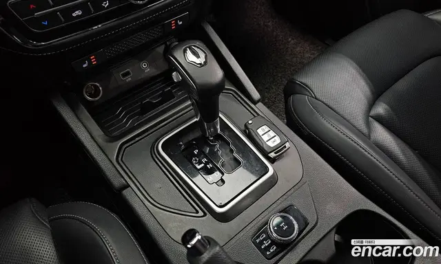 SsangYong Rexton 2019 2.2 автомат (гидро), миниатюра 12
