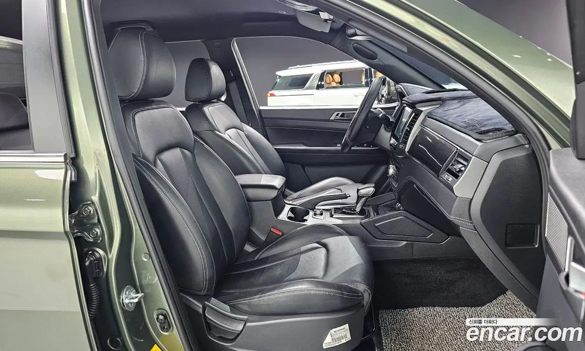 SsangYong Rexton 2022 2.2 автомат (гидро), фото 18