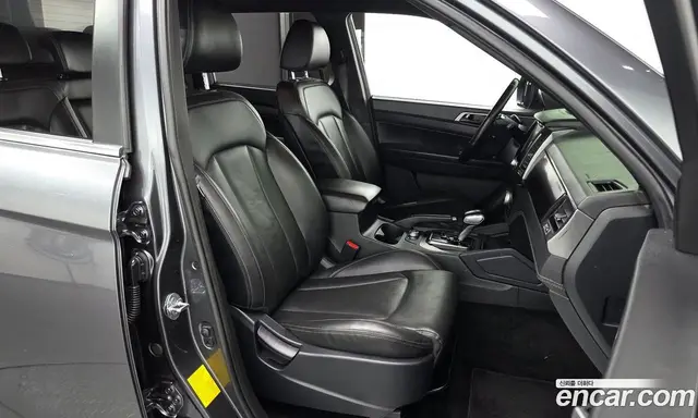 SsangYong Rexton 2022 2.2 автомат (гидро), миниатюра 11