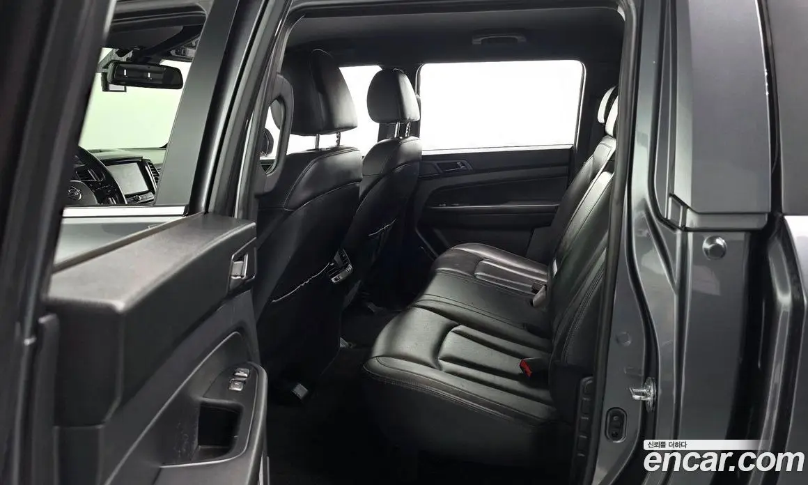 SsangYong Rexton 2022 2.2 автомат (гидро), фото 12