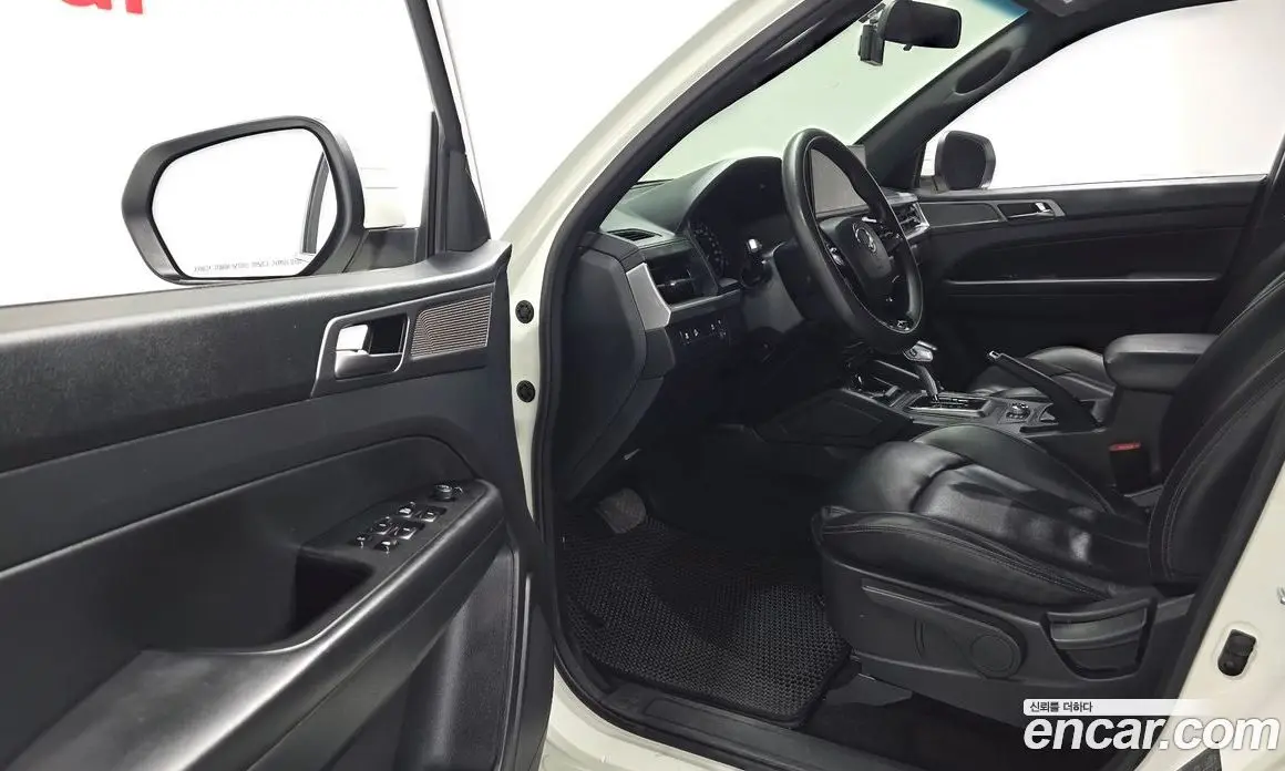 SsangYong Rexton 2023 2.2 автомат (гидро), фото 13