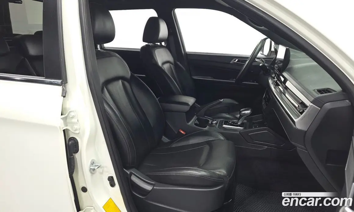 SsangYong Rexton 2023 2.2 автомат (гидро), фото 18