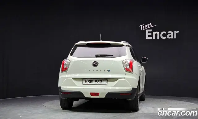 SsangYong TIBOLI 2015 1.6 автомат (гидро), миниатюра 4