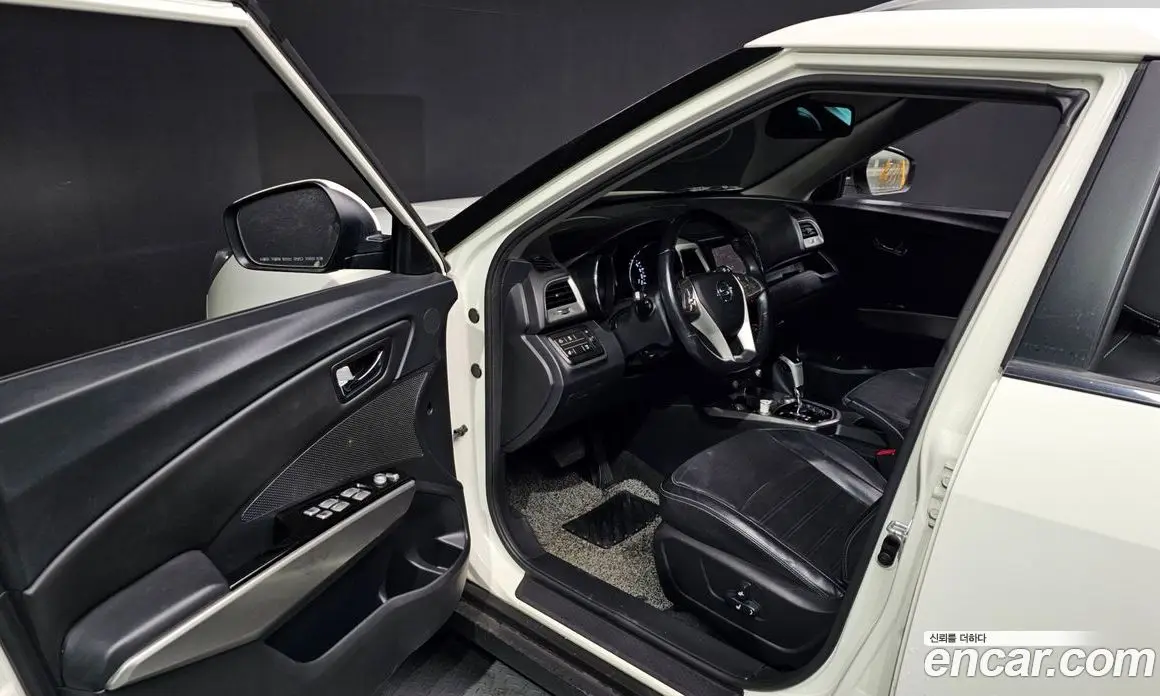 SsangYong TIBOLI 2015 1.6 автомат (гидро), фото 10