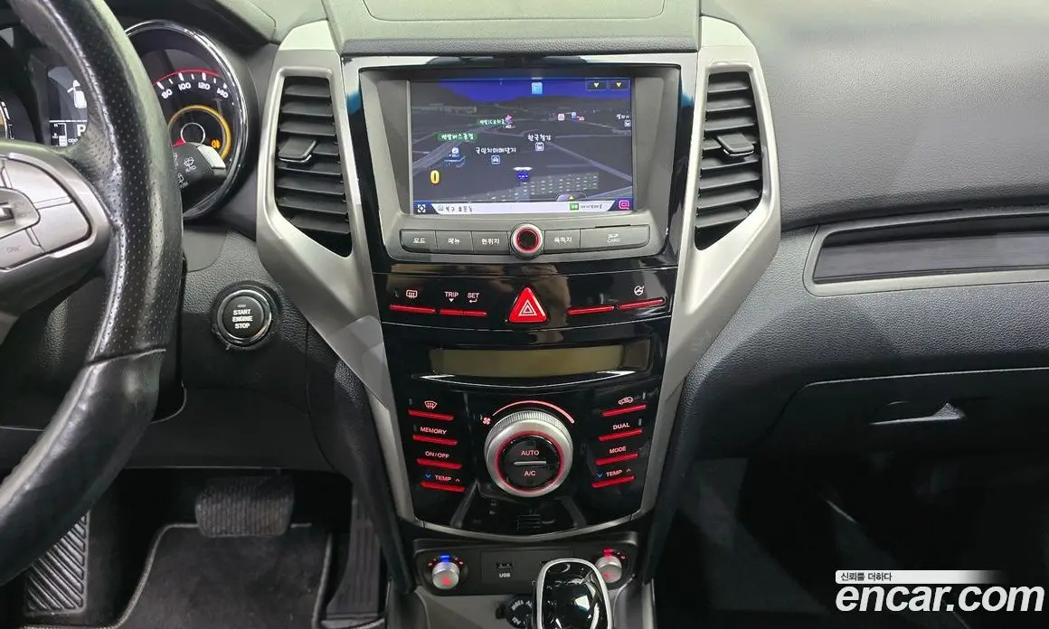 SsangYong TIBOLI 2015 1.6 автомат (гидро), фото 14