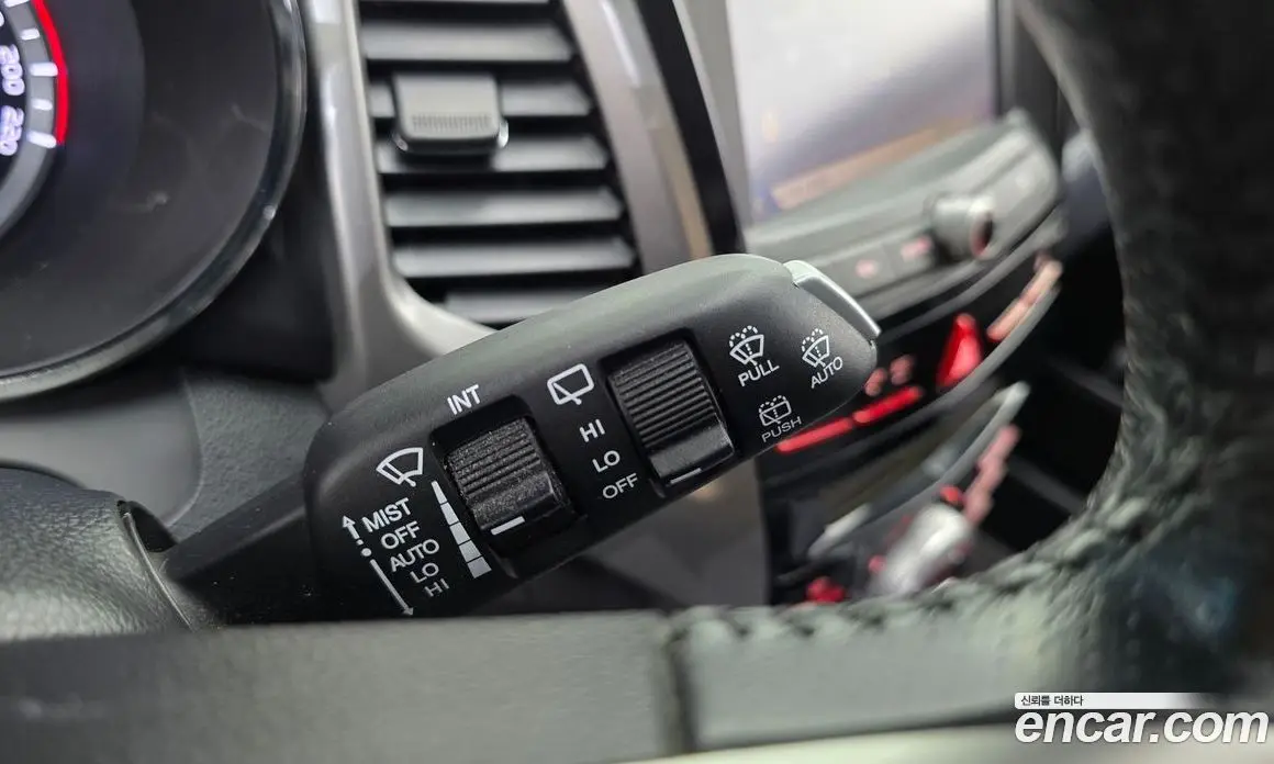 SsangYong TIBOLI 2015 1.6 автомат (гидро), фото 17