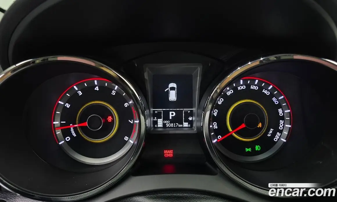 SsangYong TIBOLI 2015 1.6 автомат (гидро), фото 8
