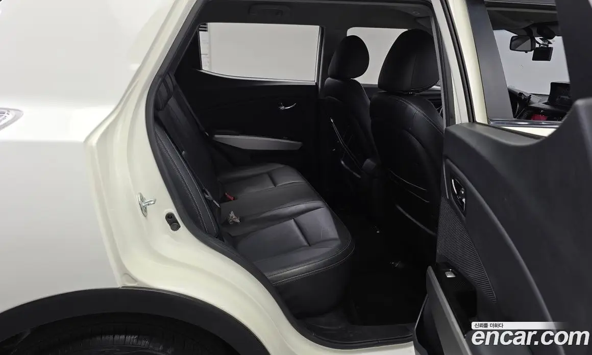 SsangYong TIBOLI 2016 1.6 автомат (гидро), фото 11