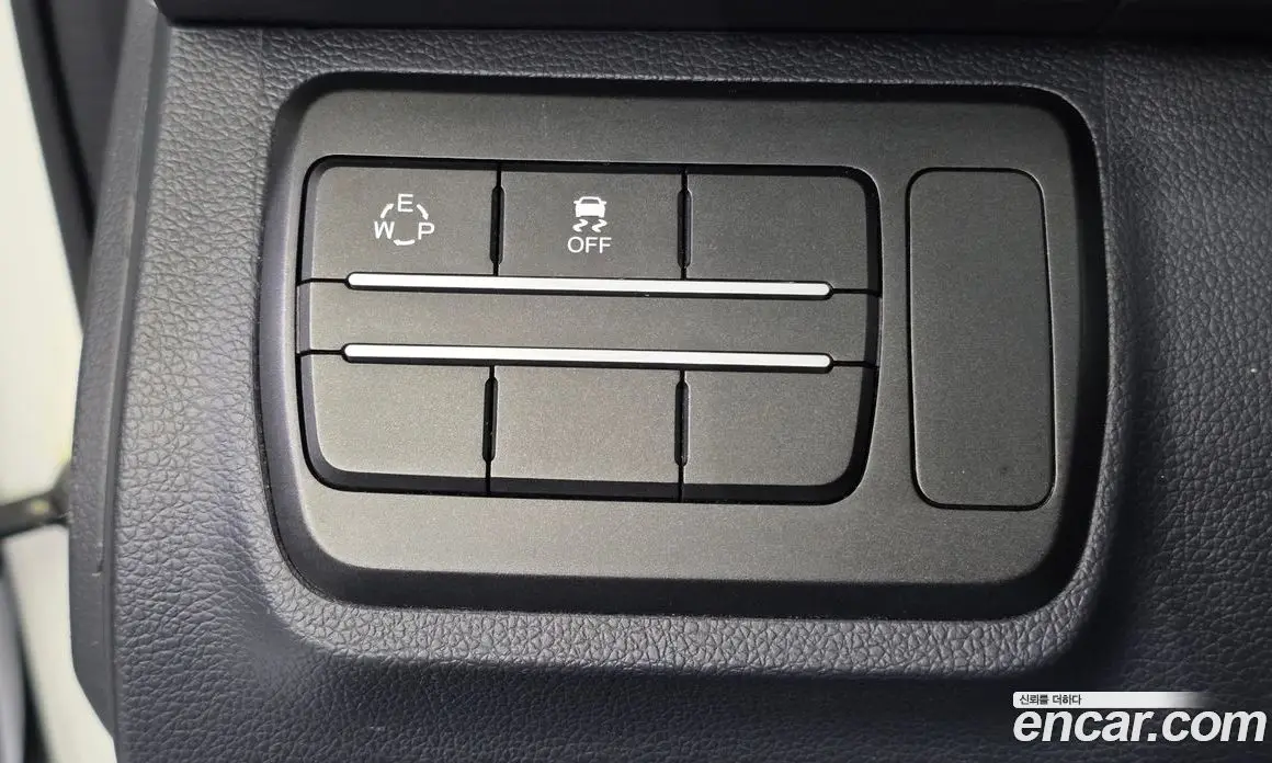 SsangYong TIBOLI 2016 1.6 автомат (гидро), фото 14