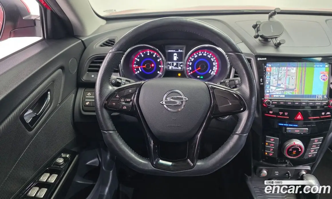 SsangYong TIBOLI 2017 1.6 автомат (гидро), фото 13