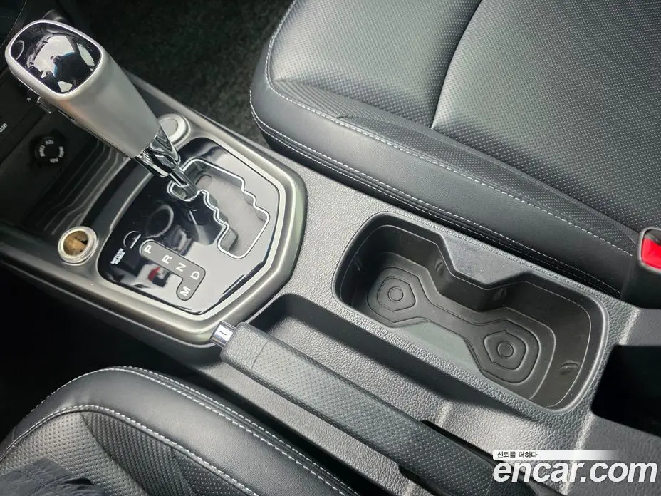 SsangYong TIBOLI 2017 1.6 автомат (гидро), фото 15