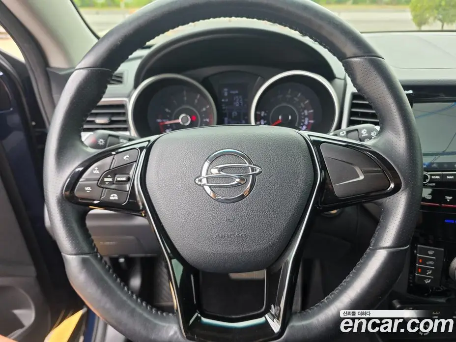 SsangYong TIBOLI 2017 1.6 автомат (гидро), фото 16