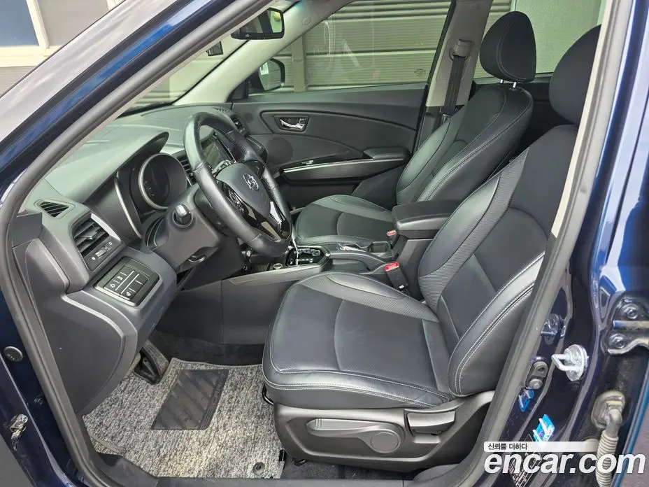SsangYong TIBOLI 2017 1.6 автомат (гидро), фото 8