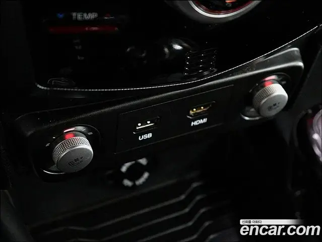SsangYong TIBOLI 2017 1.6 автомат (гидро), миниатюра 11