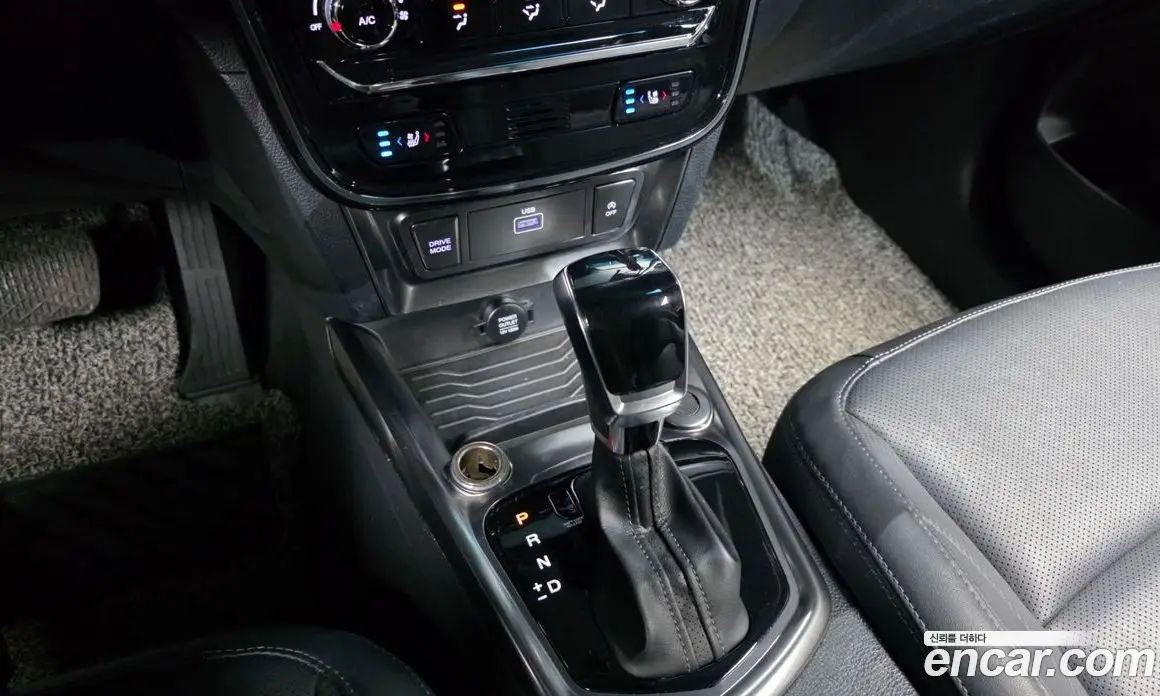 SsangYong TIBOLI 2019 1.5 автомат (гидро), фото 12