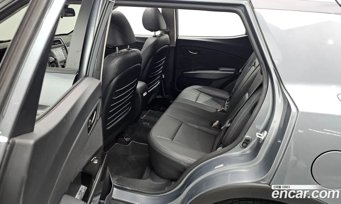 SsangYong TIBOLI 2021 1.5 автомат (гидро), фото 17