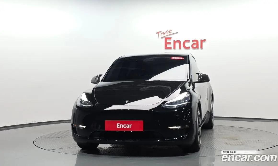 Tesla Model Y 2021 0.2 автомат (гидро), фото 2 Tesla Model Y 2021 0.2 автомат (гидро), фото 2