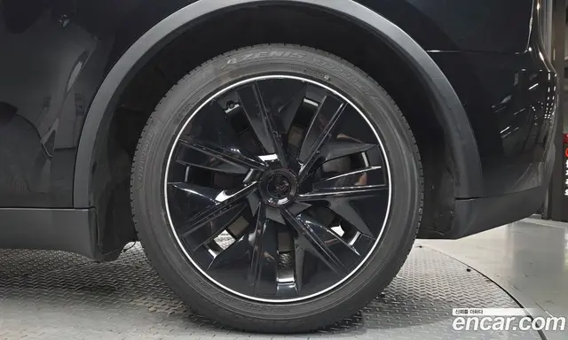 Tesla Model Y 2021 0.2 автомат (гидро), миниатюра 6 Tesla Model Y 2021 0.2 автомат (гидро), миниатюра 6