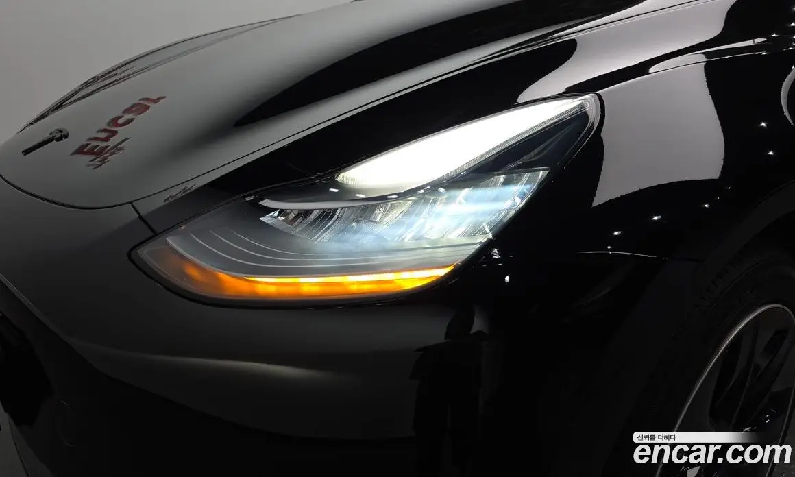Tesla Model Y 2021 0.2 автомат (гидро), фото 7 Tesla Model Y 2021 0.2 автомат (гидро), фото 7