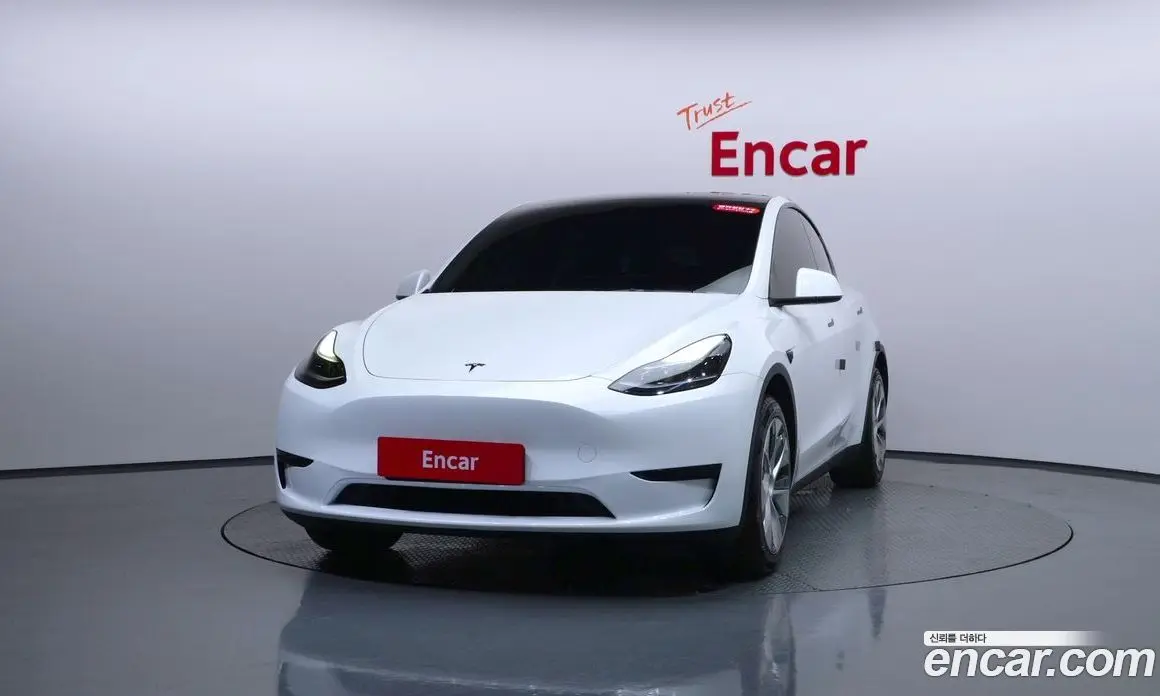 Tesla Model Y 2023 0.2 автомат (гидро), фото 2 Tesla Model Y 2023 0.2 автомат (гидро), фото 2
