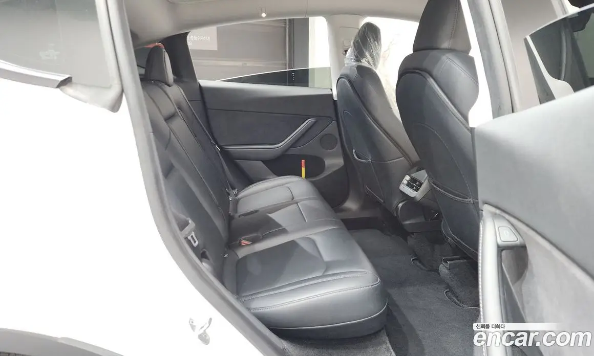 Tesla Model Y 2023 0.2 автомат (гидро), фото 14 Tesla Model Y 2023 0.2 автомат (гидро), фото 14
