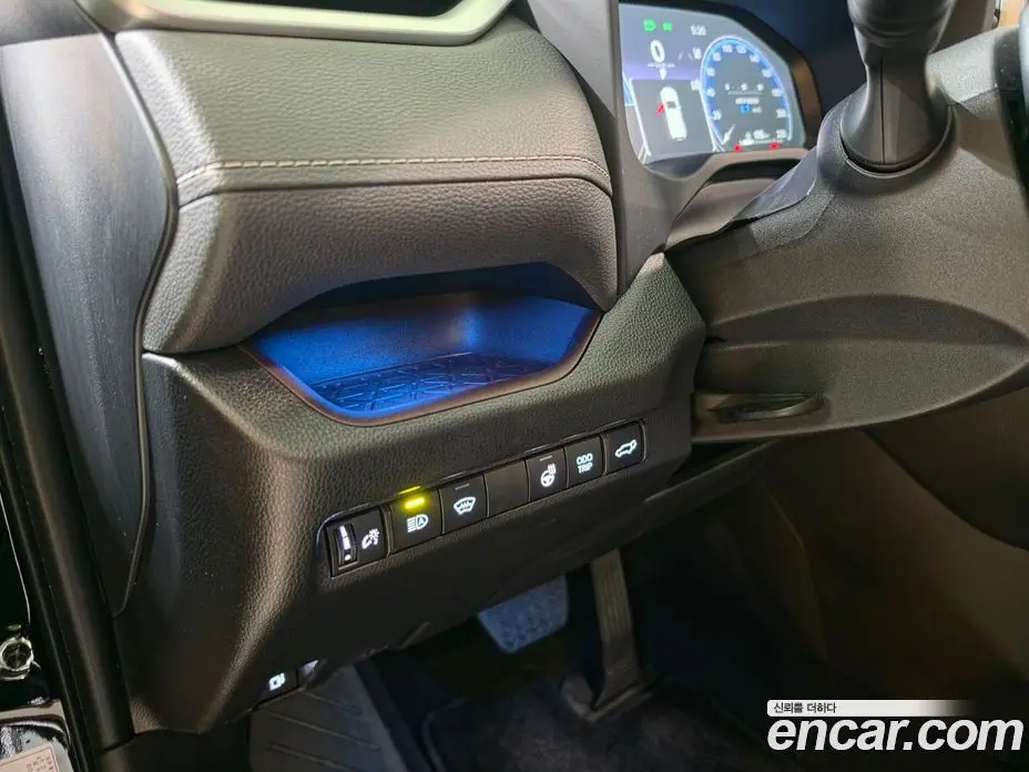 Toyota RAV4 2025 2.5 автомат (гидро), фото 13