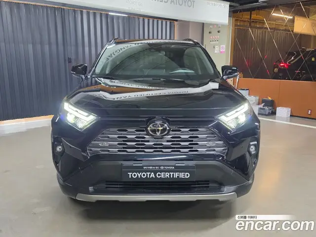 Toyota RAV4 2025 2.5 автомат (гидро), миниатюра 3