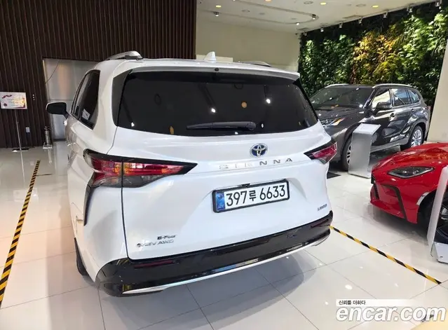 Toyota Sienna 2025 2.5 автомат (гидро), миниатюра 2 Toyota Sienna 2025 2.5 автомат (гидро), миниатюра 2